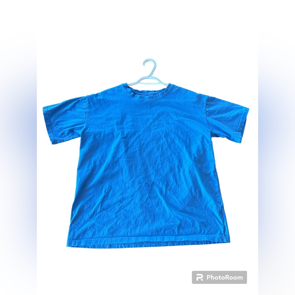 ❤️NWOT (2) HALARA Tees - blue and green